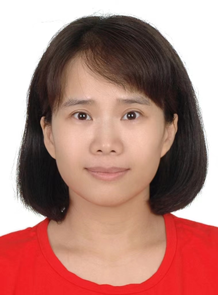 杨璐.jpg